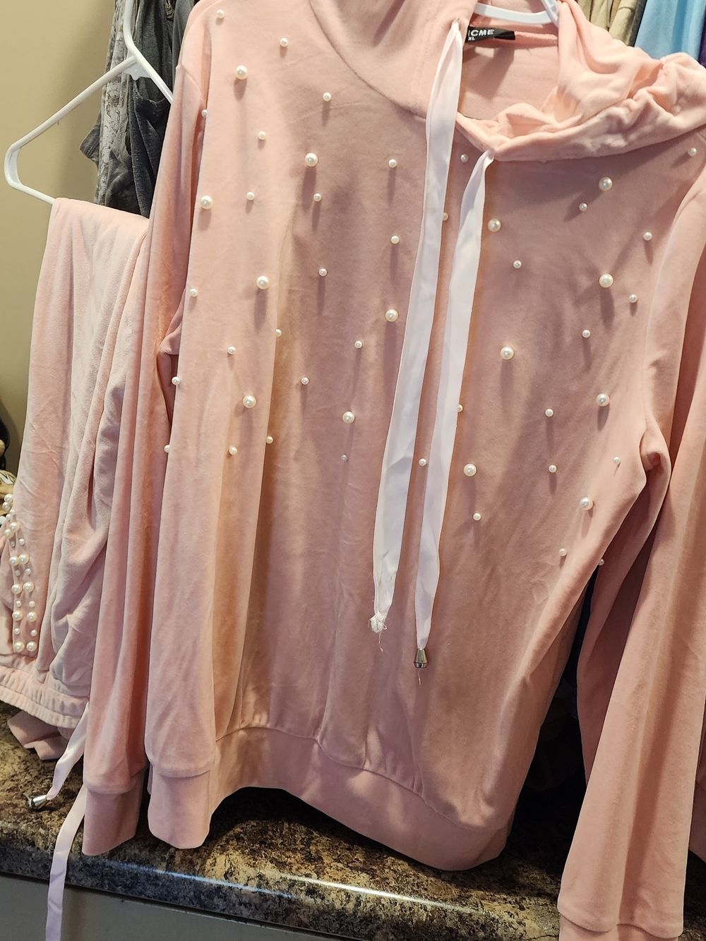 chic Pink Pearl-Embellished Hoodie